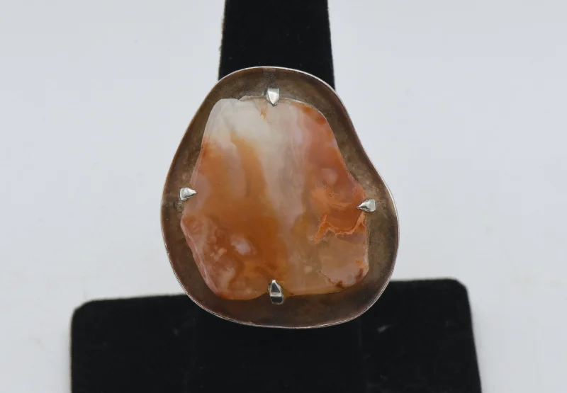 Vintage Handmade Carnelian Modern Design Silver Ring - Size 6.75