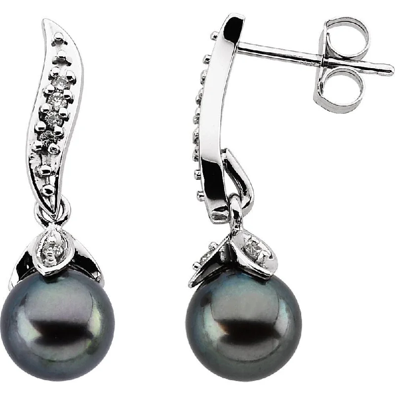 14k White Gold Akoya Cultured Pearl & Diamond Dangle Earring for Women