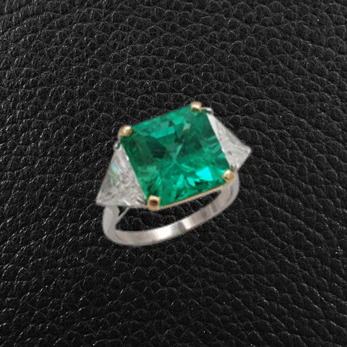 Emerald & Diamond Ring