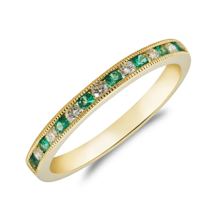 18ct yellow gold emerald and diamond millgrain edged ring