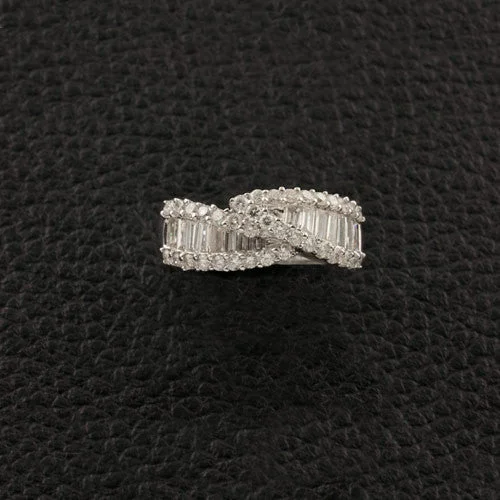 Wave Design Diamond Band