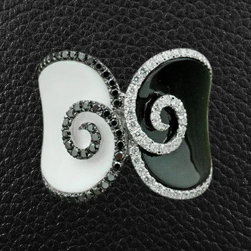 Black & White Agate Ring with Black & White Diamond