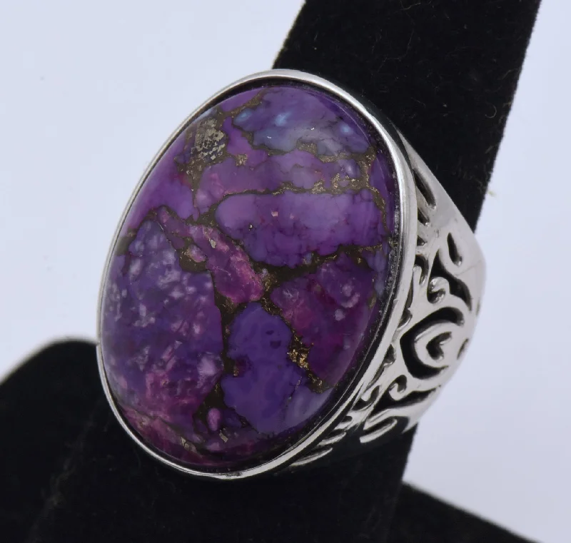 Vintage Sterling Silver Dyed Purple Turquoise Ring - Size 7.25