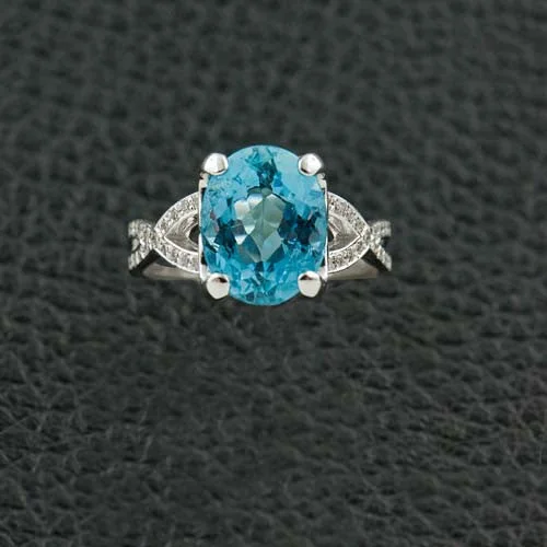 Aquamarine & Diamond Ring