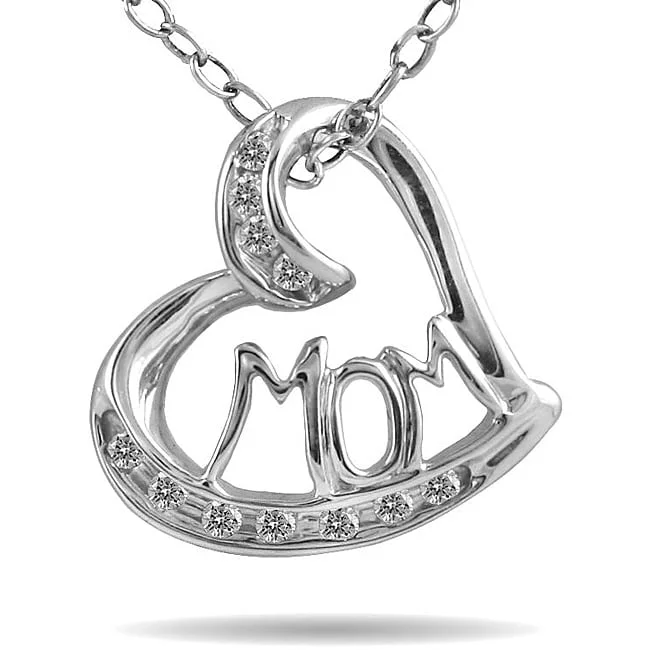 Marquee 10k White Gold 1/8ct TDW White Diamond 'MOM' Necklace (I-J, I1-I2)