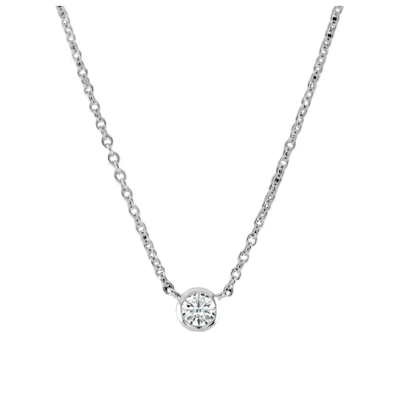 18ct White Gold Rubover Set 0.10ct Round Brilliant Cut Diamond Pendant & Chain